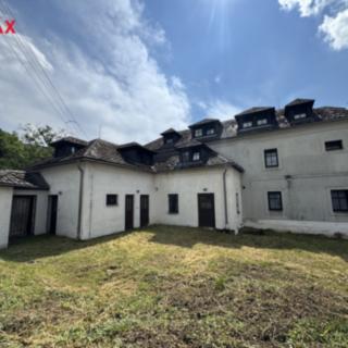 Prodej rodinného domu 328 m² Jiříkov