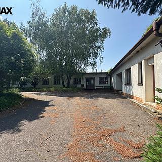 Prodej ostatního komerčního prostoru 4 428 m² Kunovice, Osvobození