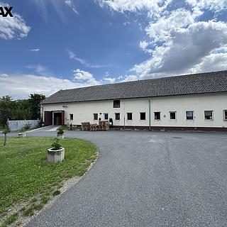 Prodej skladu 2 322 m² Věžky