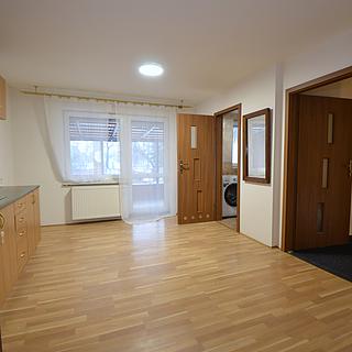 Pronájem bytu 2+kk 42 m² Olomouc Černovír, Čelakovského