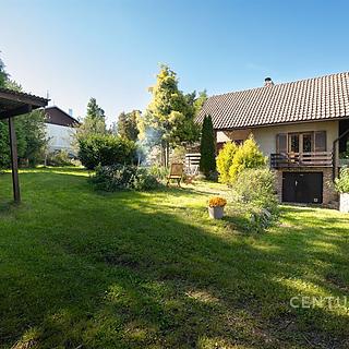 Prodej chaty 56 m² Senohraby, Nad stráněmi