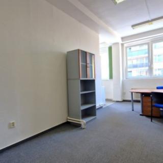 Pronájem kanceláře 27 m² Praha