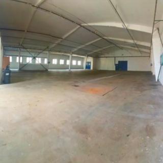 Pronájem skladu 1 000 m² Jílové u Prahy, Masarykovo náměstí