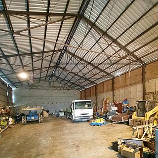 Pronájem skladu 350 m² Zaječov