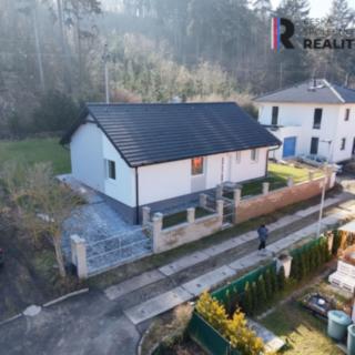 Prodej rodinného domu 560 m² Libušín
