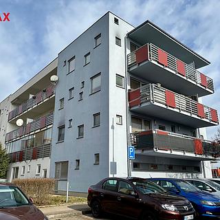 Pronájem bytu 1+kk a garsoniéry 49 m² Lázně Bohdaneč, Za Pivovarem