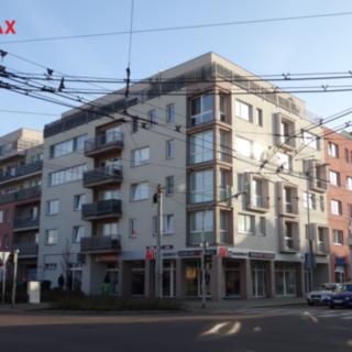 Pronájem bytu 1+kk a garsoniéry 37 m² Pardubice Zelené Předměstí, Pichlova