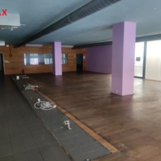 Pronájem výrobního objektu 522 m² Praha Holešovice, Tusarova