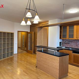 Pronájem bytu 2+kk 75 m² Praha Veleslavín, Na okraji