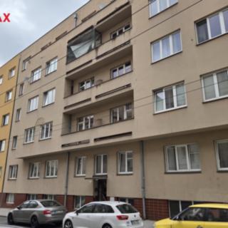 Pronájem bytu 3+1 85 m² Pardubice Zelené Předměstí, Sladkovského