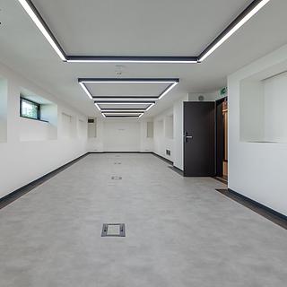 Pronájem obchodu 198 m&sup2; Praha