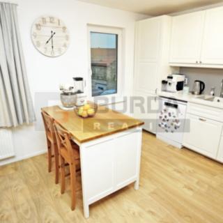 Prodej bytu 3+kk 96 m² Chlumín