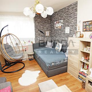 Prodej bytu 2+1 65 m² Kralupy nad Vltavou Zeměchy