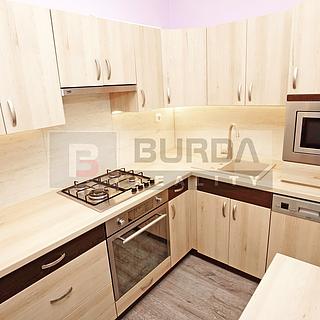Pronájem bytu 2+1 66 m² Mělník