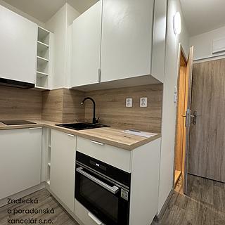 Pronájem bytu 2+kk 32 m² Hodonín