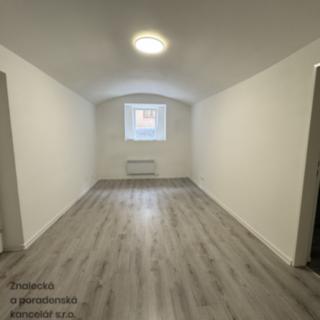 Prodej kanceláře 146 m² Praha Vinohrady, Slezská