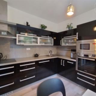 Prodej bytu 2+1 59 m² Zlín, Na Honech III