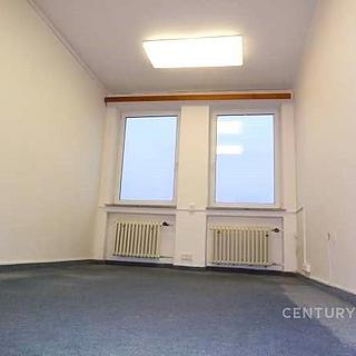 Pronájem kanceláře 18 m&sup2; Zlín