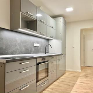 Pronájem bytu 3+1 88 m² Zborovice