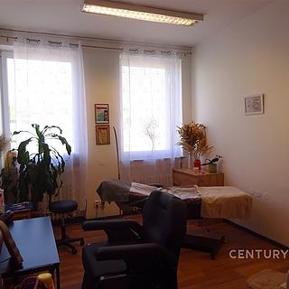 Pronájem kanceláře 22 m&sup2; Zlín