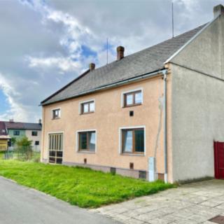 Prodej rodinného domu 146 m² Břest