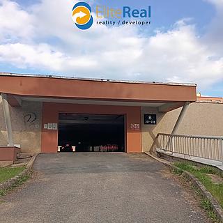 Prodej garáže 15 m&sup2; Olomouc