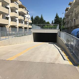 Pronájem parkovacího místa, 14m&sup2;