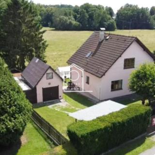 Prodej rodinného domu 190 m² Zákupy