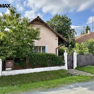 Prodej rodinného domu 221 m² Bobnice Kovansko, Bobnická