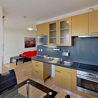 Pronájem bytu 2+kk 44 m&sup2; Klecany