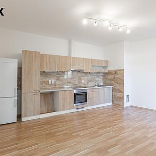 Pronájem bytu 3+1 65 m² Praha Radotín, Ametystová