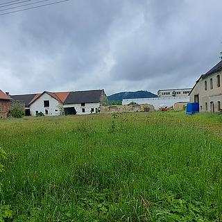 Prodej stavební parcely 3821 m&sup2; Okna