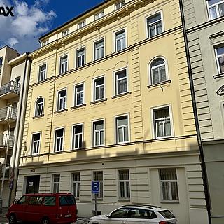 Prodej činžovního domu 736 m² Praha Smíchov, Na Neklance