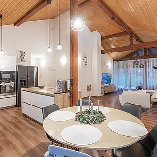 Pronájem rodinného domu 124 m² Praha Zbraslav, Na Baních