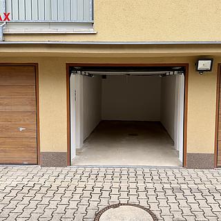 Pronájem garáže 15 m² Praha Smíchov, Na Václavce