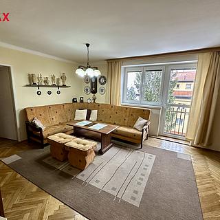 Pronájem bytu 3+1 74 m² Praha Liboc, Evropská