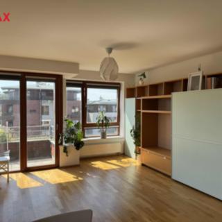 Pronájem bytu 2+kk 51 m² Dolní Břežany, Pražská