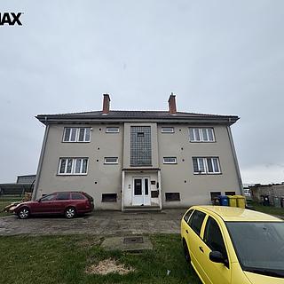 Prodej činžovního domu 240 m² Milčice