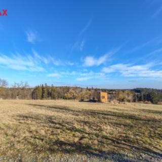 Prodej stavební parcely 3 846 m² Teplá Beroun
