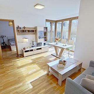 Pronájem bytu 2+kk 49 m&sup2; Praha