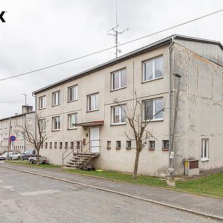 Prodej činžovního domu 559 m&sup2; Svojšín
