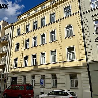 Prodej činžovního domu 736 m² Praha Smíchov, Na Neklance