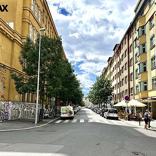 Pronájem bytu 3+kk 137 m&sup2; Praha