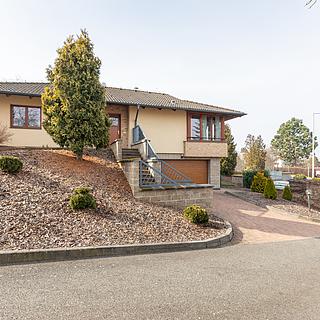 Pronájem rodinného domu 124 m&sup2; Praha