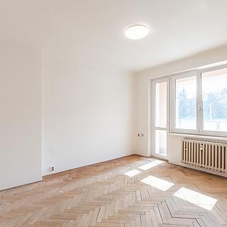 Pronájem bytu 1+1 35 m² Praha Veleslavín, Na Petřinách