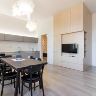 Pronájem bytu 3+kk 84 m² Praha
