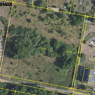 Prodej stavební parcely 3 602 m² Nelahozeves