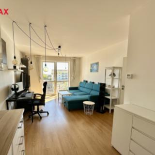 Prodej bytu 2+kk 56 m² Chýně
