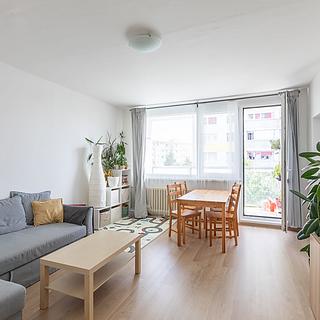 Prodej bytu 3+1 74 m² Praha Hlubočepy, Gabinova