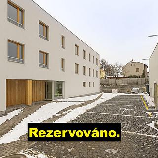 Prodej bytu 2+kk 48 m² Pardubice Pardubičky, Nová Tesla